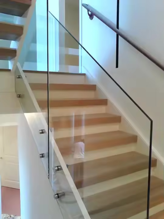 Solid 6mm 8 10 12 Float Tempered Laminated Glass Greenhouse Building Decoration Industrial Hotel Manufactured