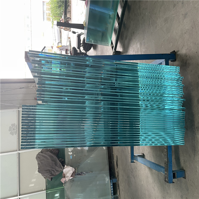 Float Tempered Toughened Glass Curved Glass Hot Bent Glass for Furniture Glass Railing Fence Table Top